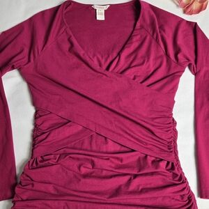 Sundance Vanessa Long Sleeve Ruched Wrap Magenta V-neck Line Top, Size M